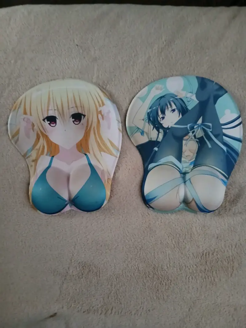 Alfombrillas de ratón ergonómicas con diseño anime - 1