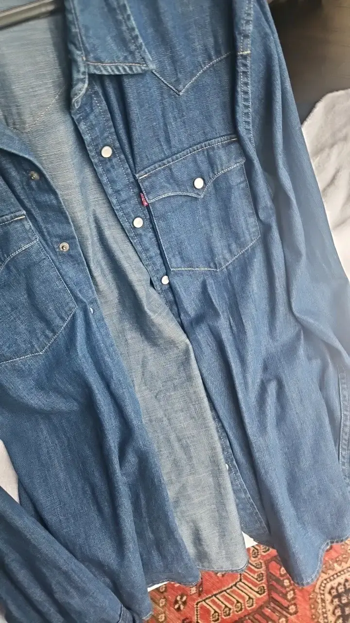 Camisa de mezclilla Levi's azul para hombre - 2