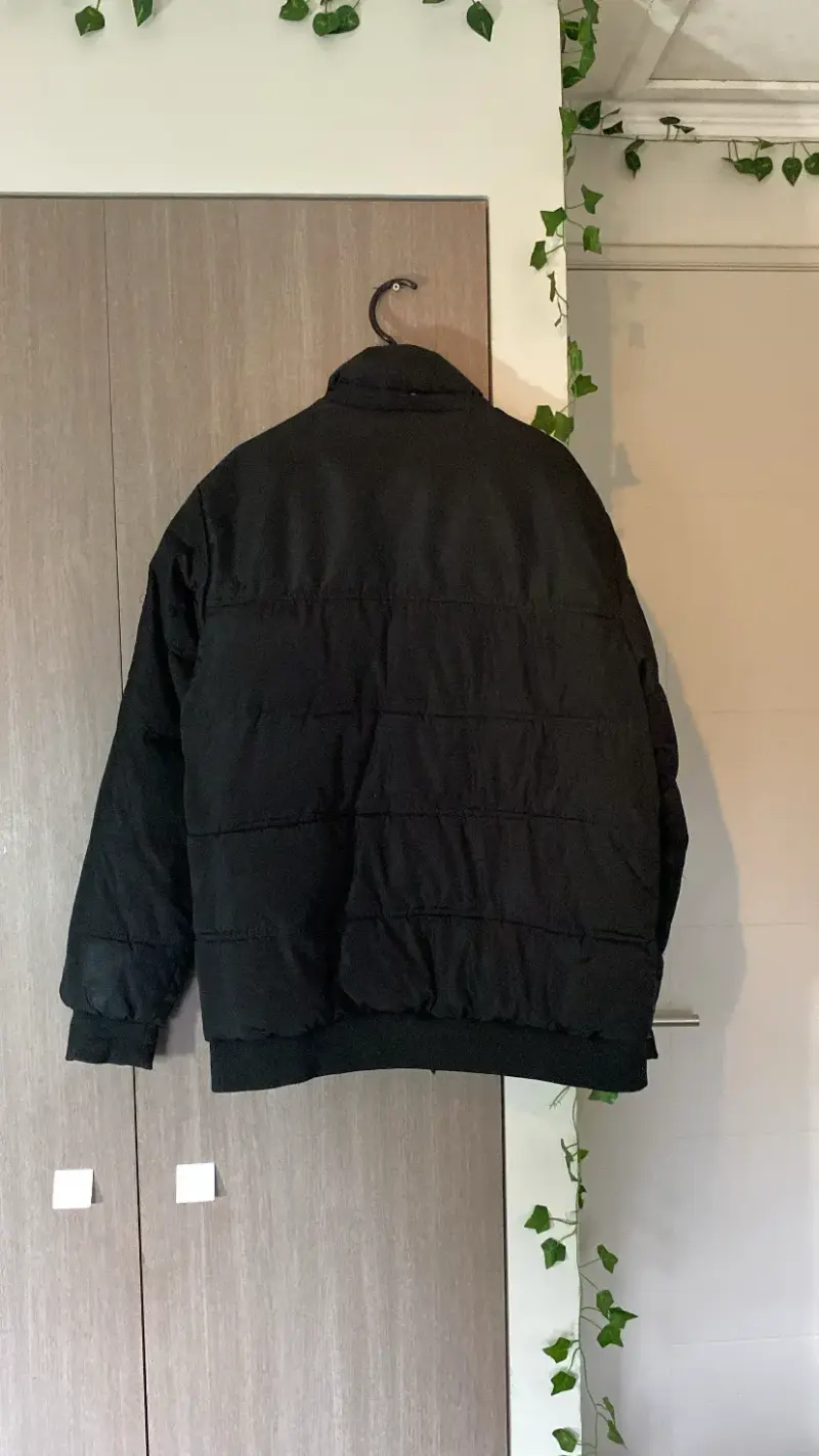 Chaqueta negra acolchada para hombre talla L - 2