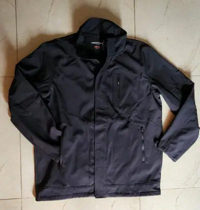 Chaqueta negra impermeable para hombre Hawke & Co - miniatura 1