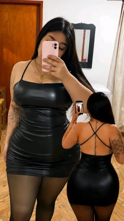 Vestido negro y verde ajustado de satín - miniatura 1
