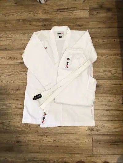 Kimono de Karate Blanco SMAI con Cinturón - miniatura 1