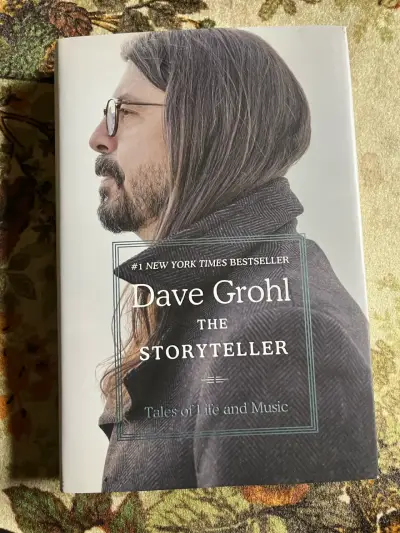 Libro 'The Storyteller' de Dave Grohl - miniatura 1