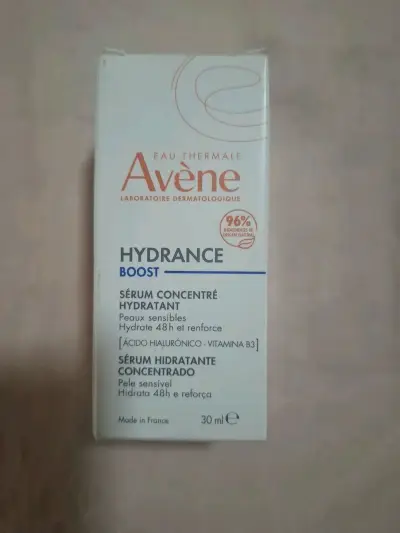 Set de productos Avène y La Roche-Posay para cuidado facial - miniatura 6