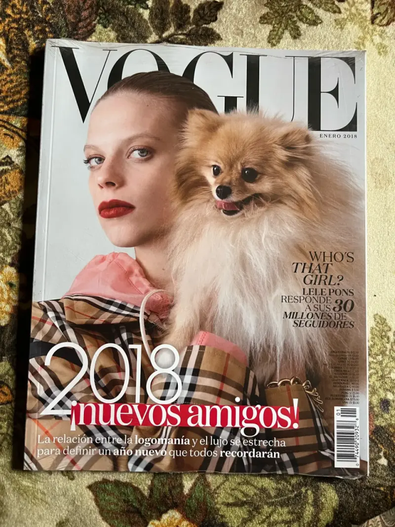 Revista Vogue edición enero 2018 en excelente estado - 1
