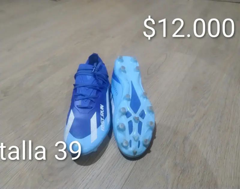 Zapatos de futbol