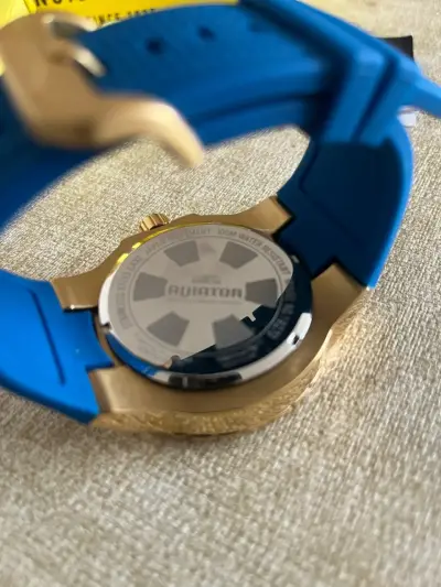 Reloj Invicta Aviator con Correa Azul - miniatura 3