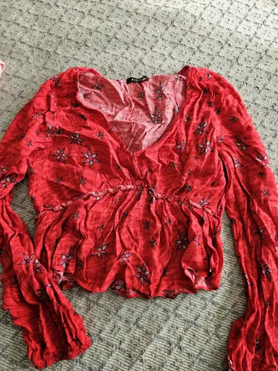Blusa sin mangas a rayas azul con volantes - miniatura 5