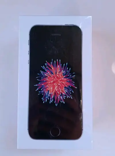 iPhone SE 128GB Gris Espacial. Nuevo. Sellado - miniatura 1