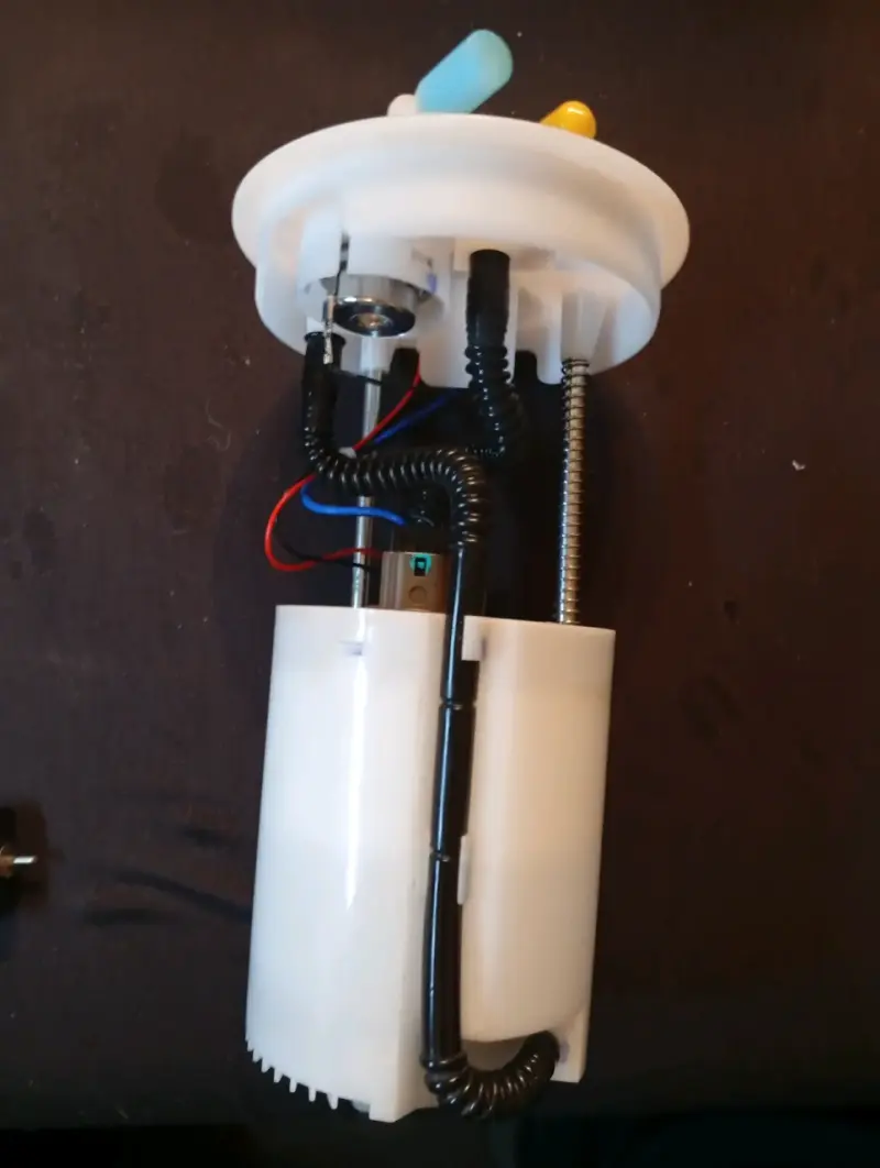 Bomba de combustible para vehículo - 3