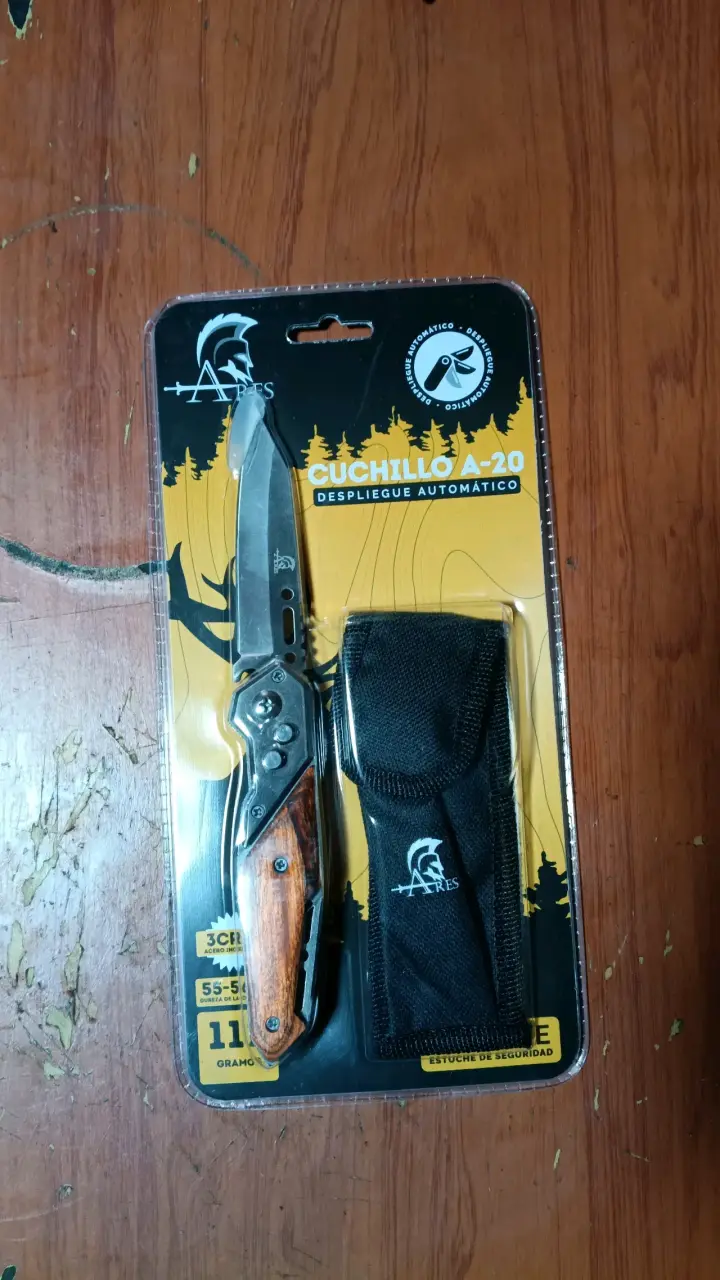 Cuchillo Ares A-20 con Despliegue Automático
