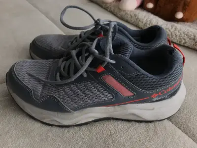 Zapatillas deportivas Columbia grises para hombre - miniatura 1