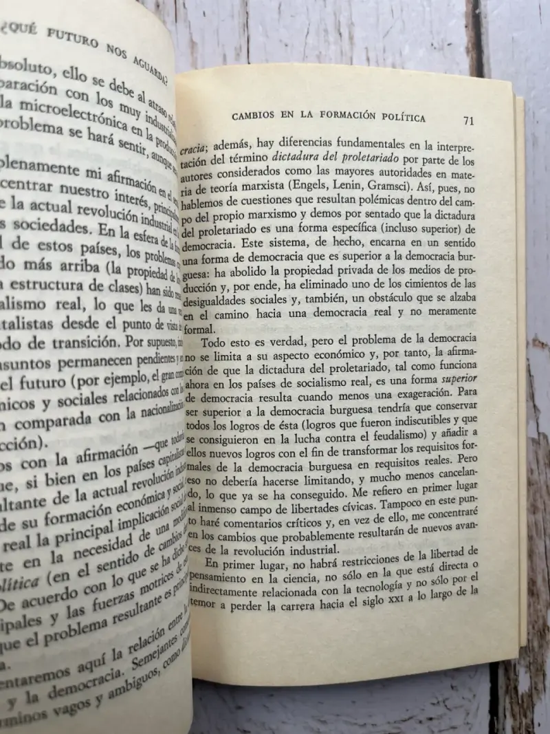 Libro '¿Qué Futuro Nos Aguarda?' de Adam Schaff - 6