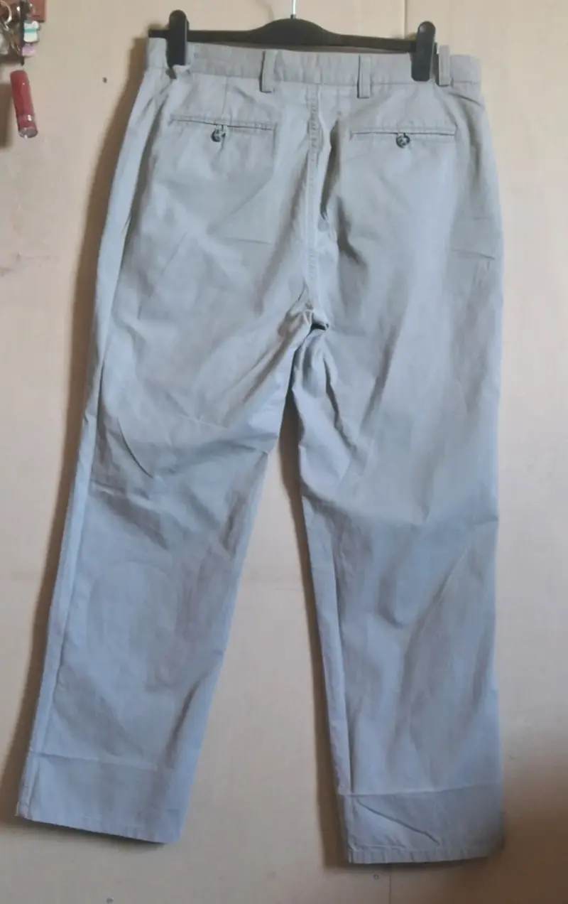 Pantalones beige de algodón para hombre - 2