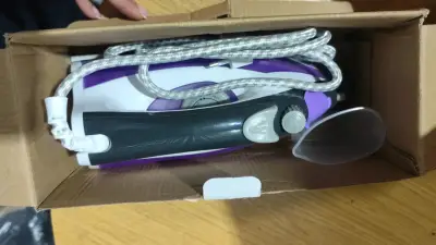 Plancha a vapor Sindelen Light Queen V-1460BL - miniatura 3