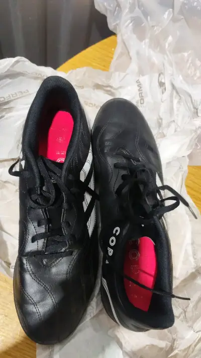 Zapatos de fútbol Adidas Copa Talle 43 nuevos - miniatura 4
