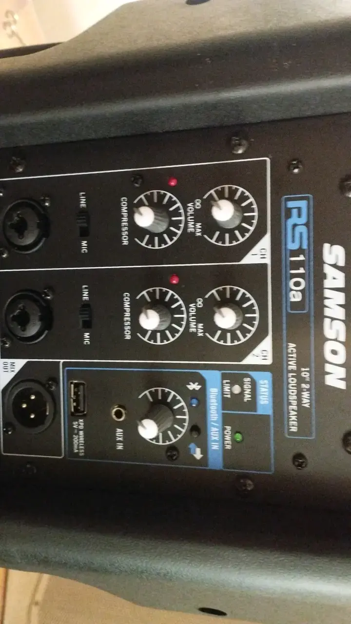 Parlante activo Samson RS110a - 3