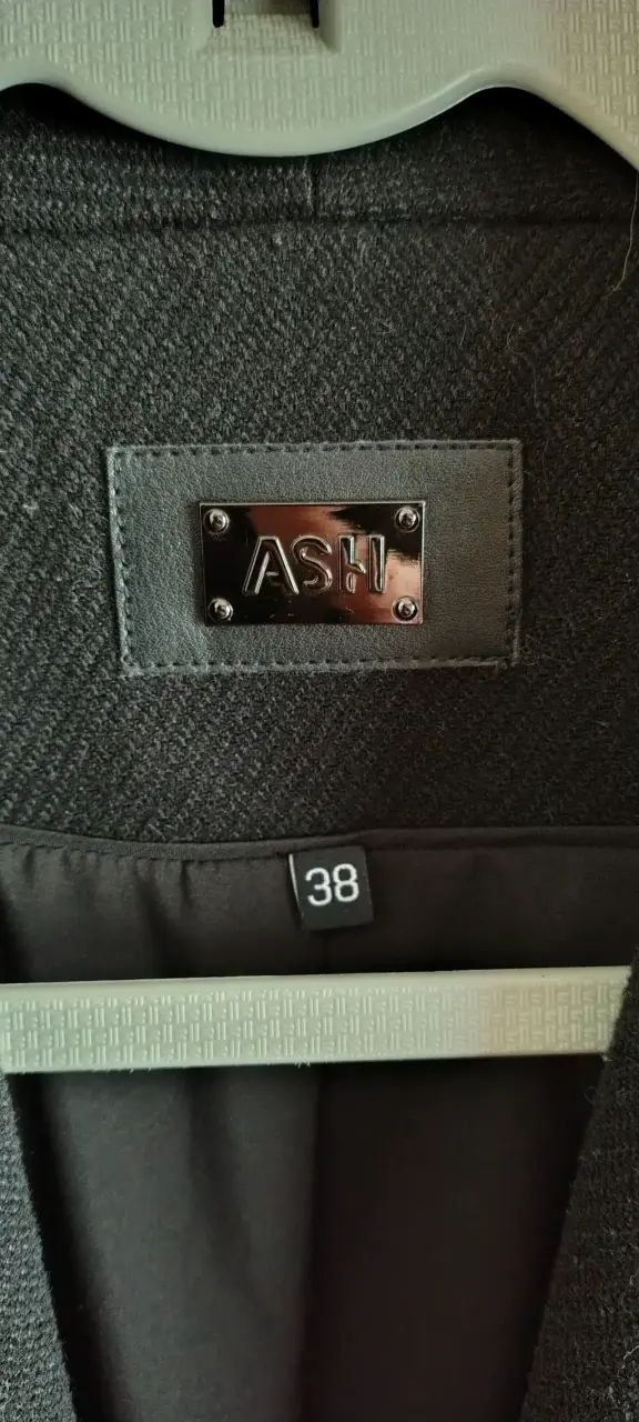 Abrigo negro con cinturón ASH - 3