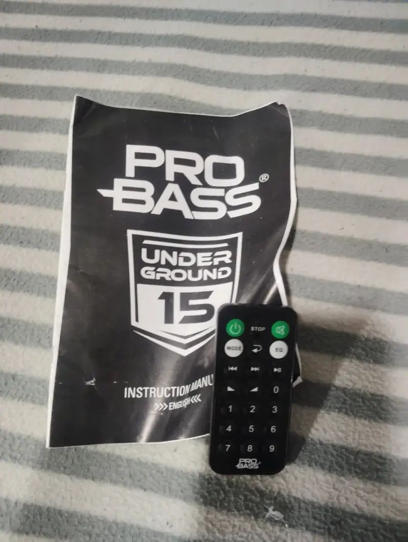 Parlante Pro Bass Underground 15 Bluetooth - 4