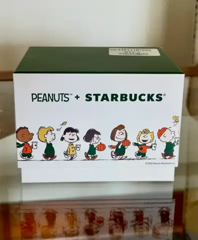 Taza Peanuts Starbucks Edición Especial - miniatura 1