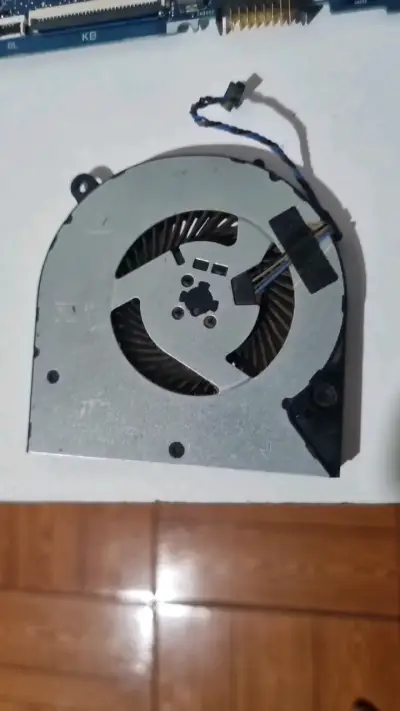 Ventilador de refrigeración para laptop - miniatura 2
