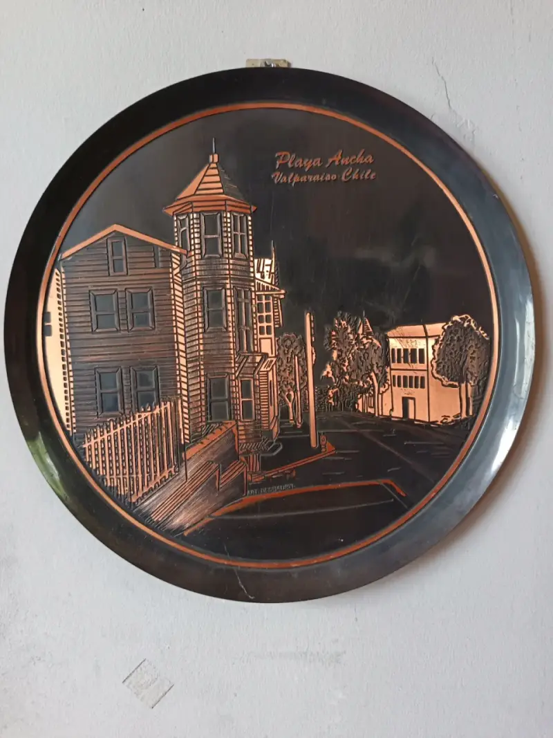 Plato decorativo de cobre Playa Ancha Valparaíso - 1