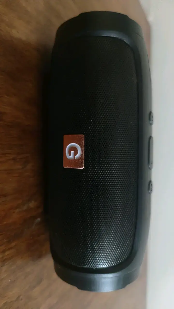 Parlante portátil Bluetooth negro - 1