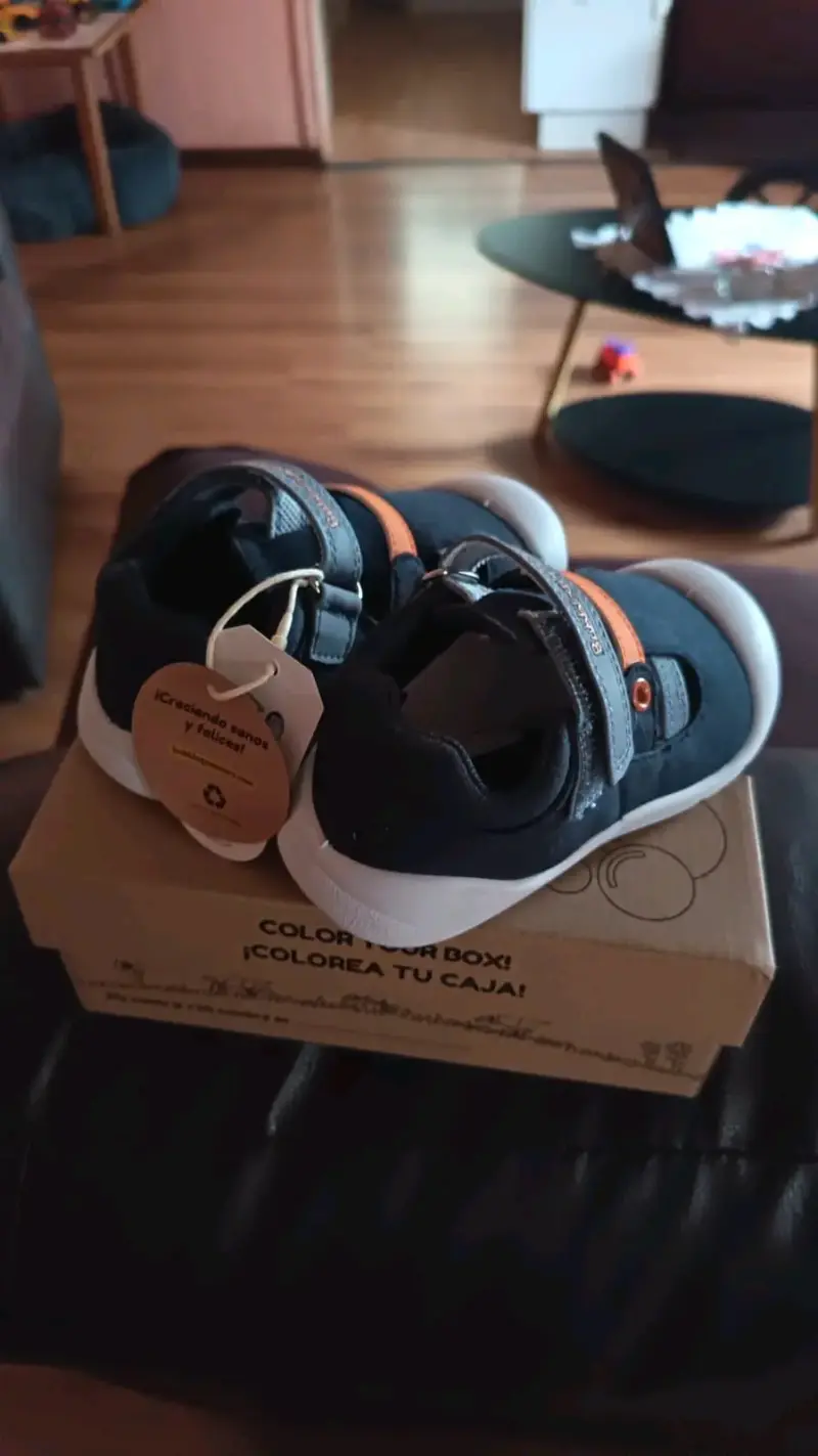 Zapatos Bubblegummers para niños con velcro - 2