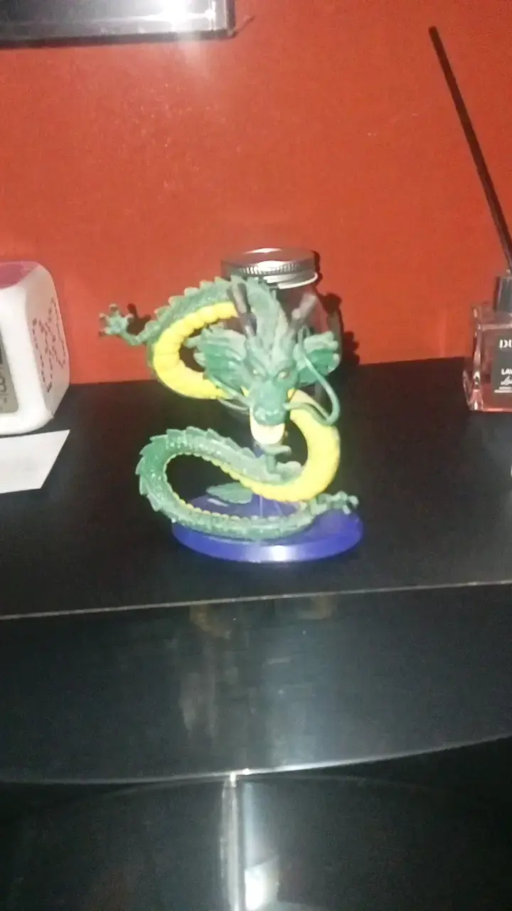 Figura de colección de personaje animado - 3