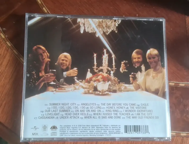 CD More ABBA Gold Hits en buen estado - 3