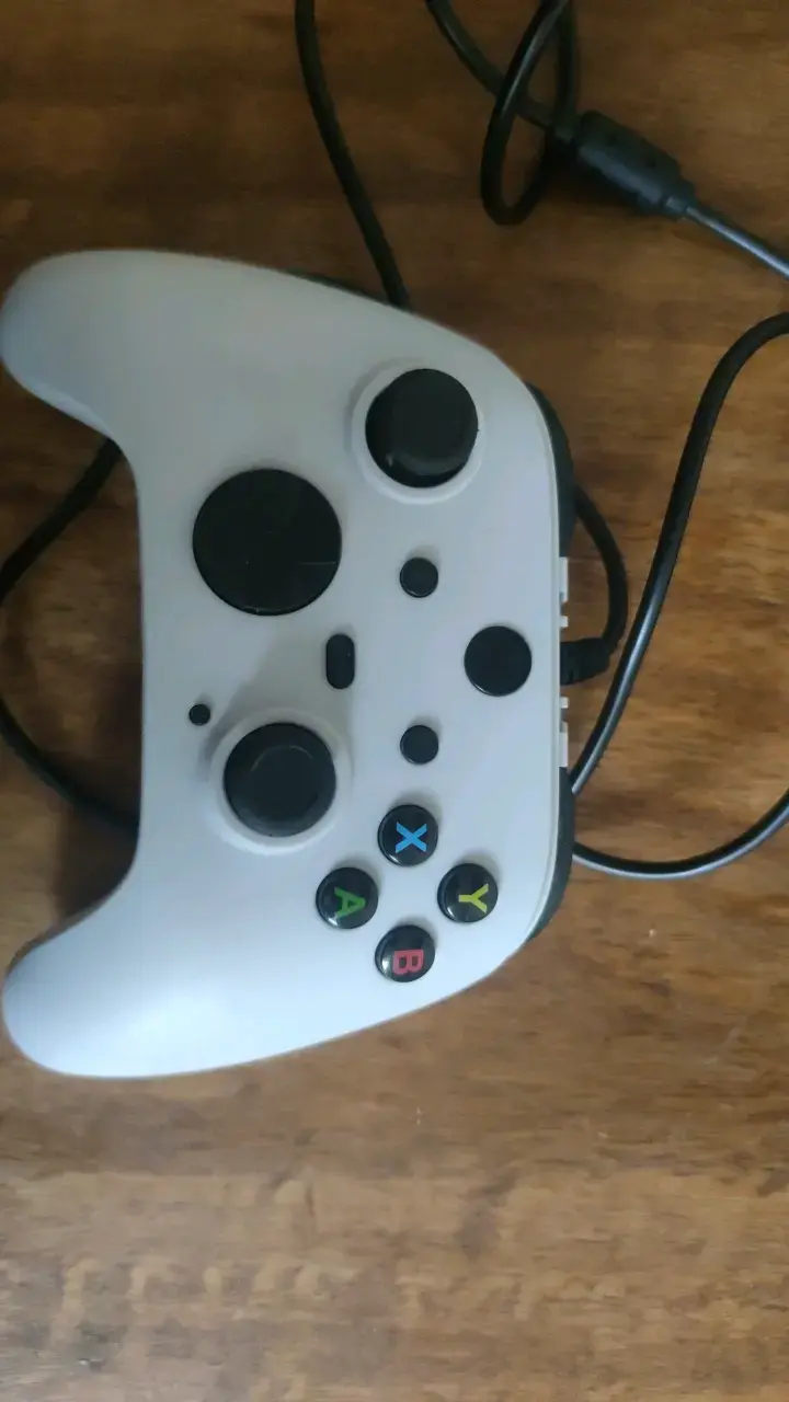 Controlador de juego con cable para PC y Android - 2