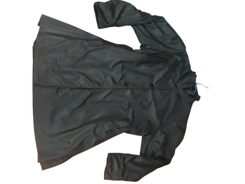 Abrigo negro impermeable para mujer - 2