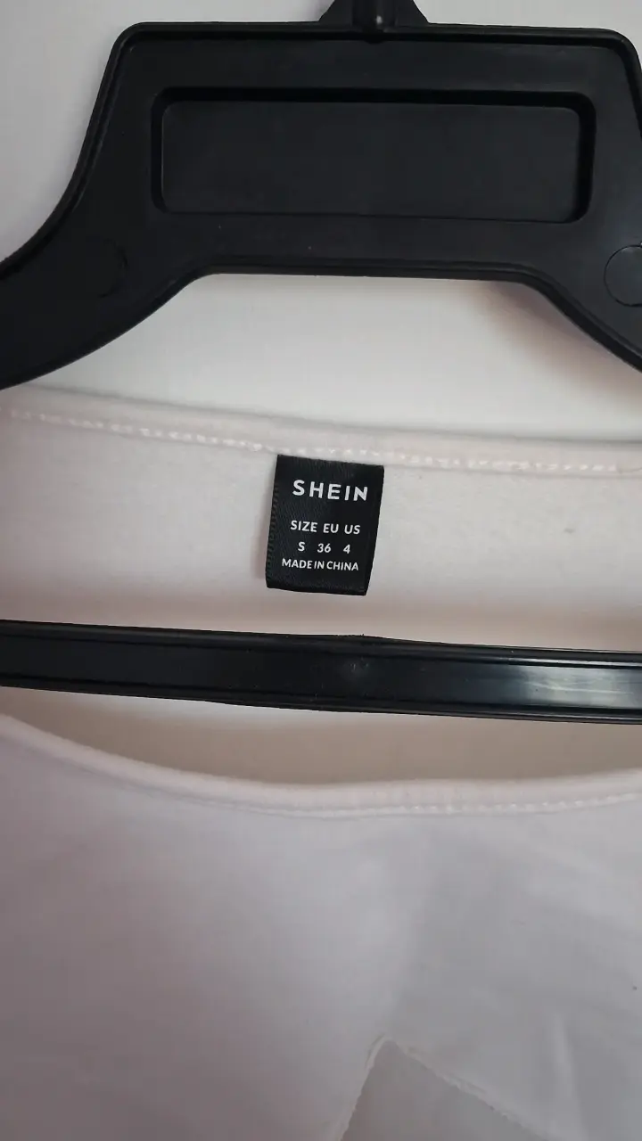 Polera corta blanca Shein para mujer - 2
