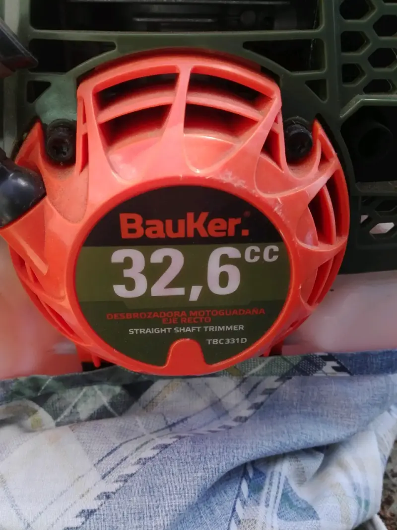 Desbrozadora Bauker 32,6cc en buen estado - 3