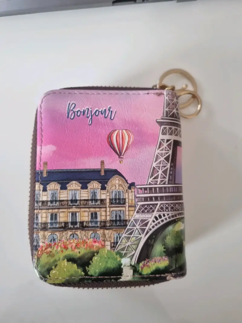 Billetera Nicole Lee con diseño París - 3