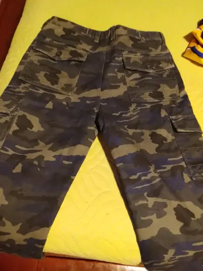Pantalones cargo camuflados para hombre - miniatura 1