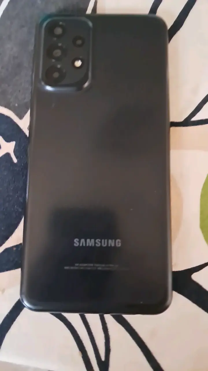 Teléfono Samsung a23 $60mil - 2