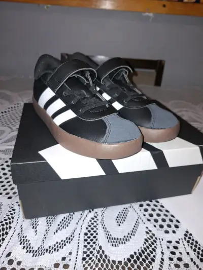 Zapatillas Adidas Court 3.0 Niños Negras - miniatura 1