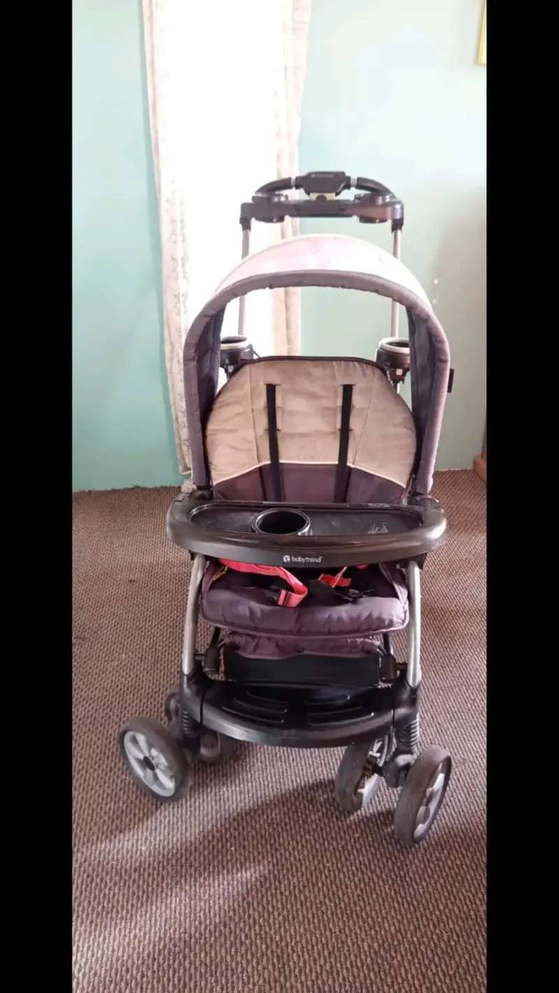 Coche doble para bebé Baby Trend con bandeja - 1