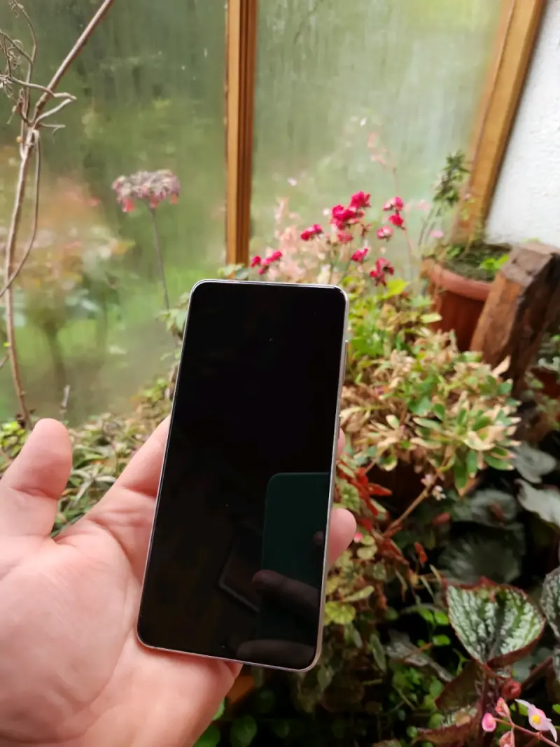 Samsung Galaxy S21 5G 128gb - 1