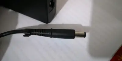 Cargador HP 65W para notebook portátiles - miniatura 3