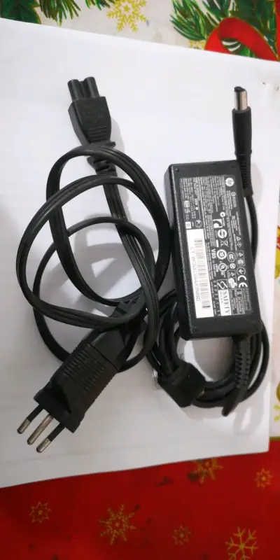 Cargador HP 65W para notebook portátiles - miniatura 4