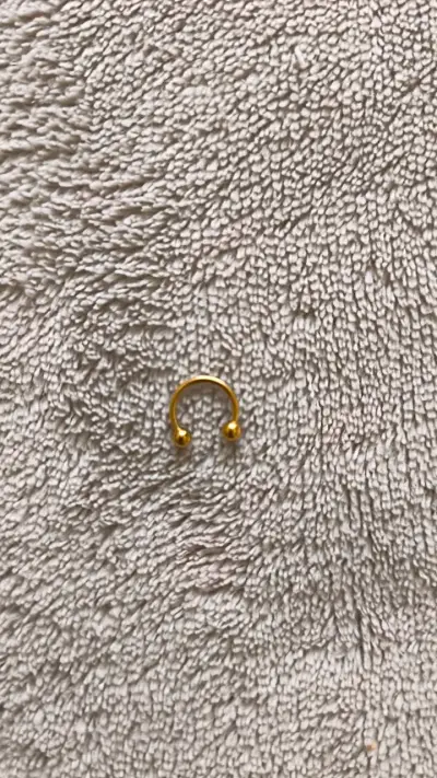 Piercing de herradura dorado - miniatura 1