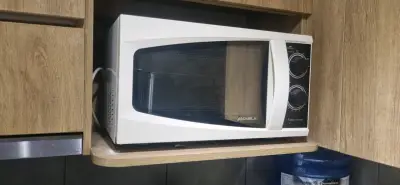 Microondas Somela Fancy WT1700 en buen estado - miniatura 1