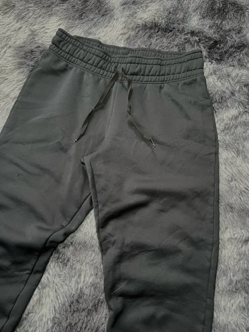 Pantalones de buzo under armour - 2