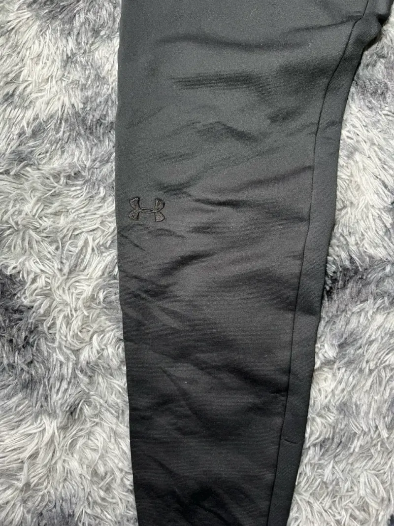 Pantalones de buzo under armour - 3