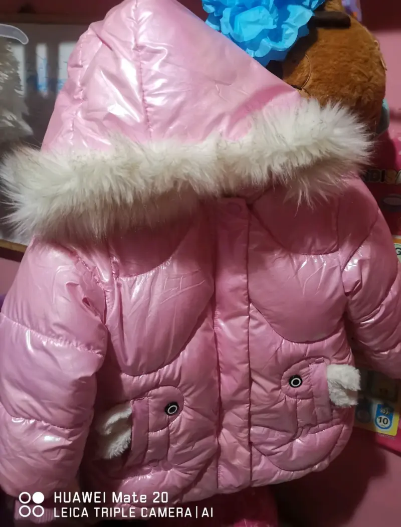 Chaqueta de invierno rosa para niña con capucha - 2