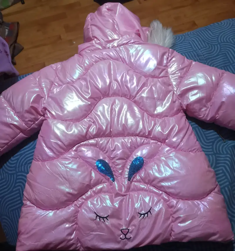 Chaqueta de invierno rosa para niña con capucha - 3