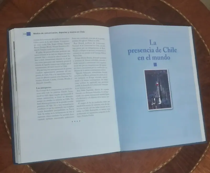 Colección de Enciclopedias de Chile - 2