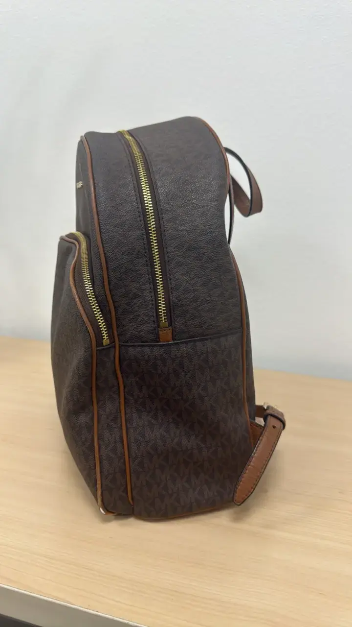 Mochila Michael Kors marrón con logo - 2